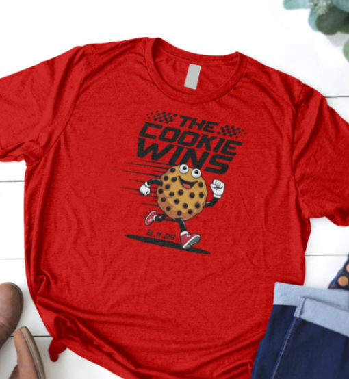 The Cookie Wins ShirtClassic T-Shirt - Image 4