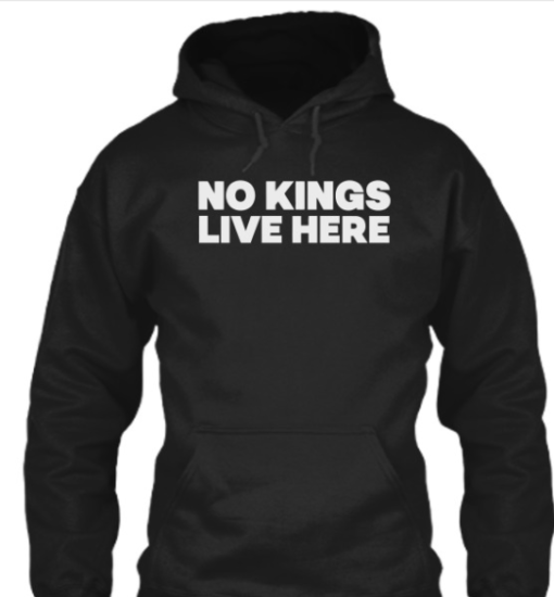 no kings live here shirt Classic T-Shirt - Image 6